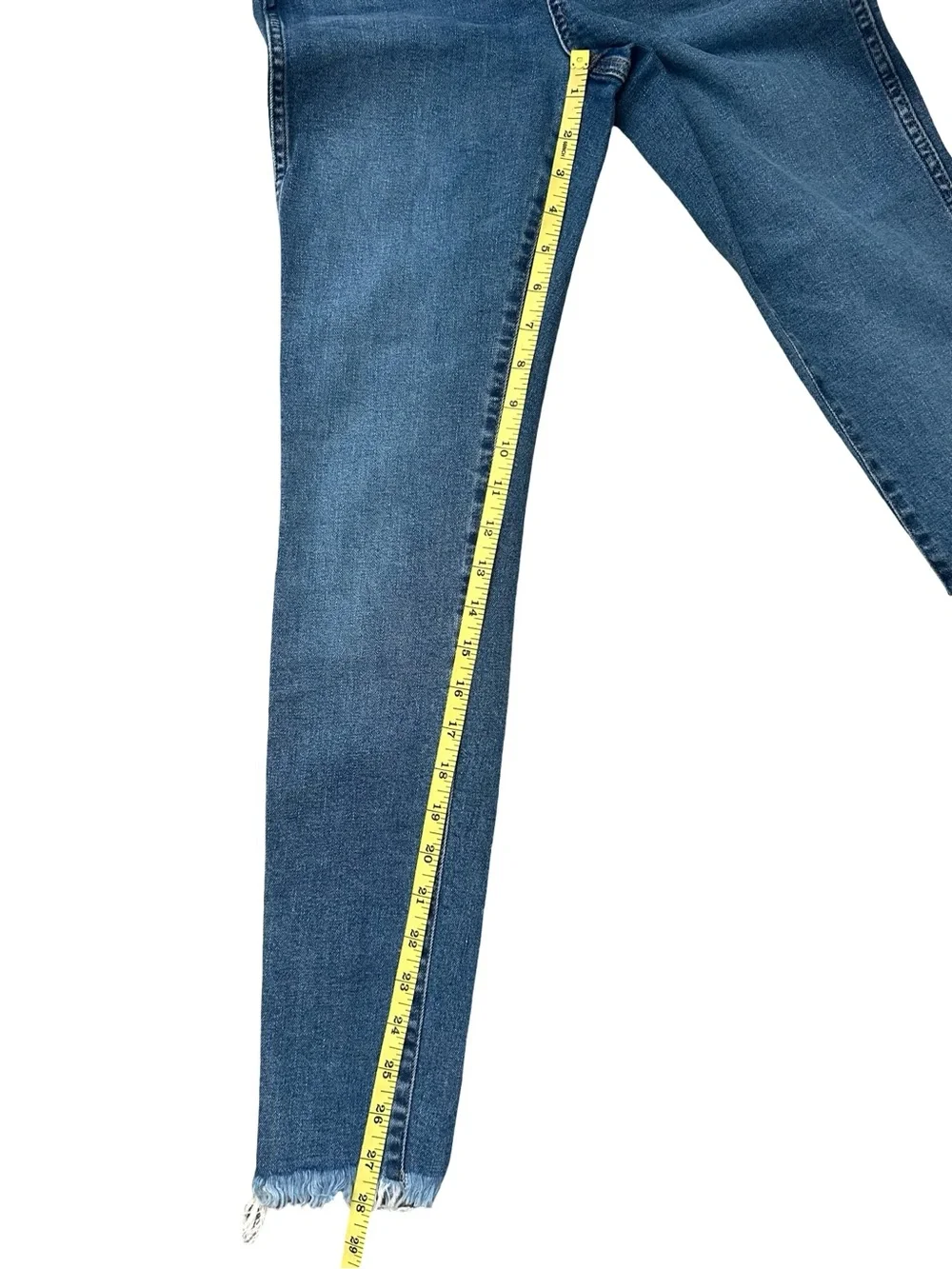 Madewell Blue 10” High-Rise Skinny Jeans with Frayed Hem. Sz 26